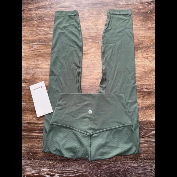 lululemon athletica Green Leggings - Picture 1 of 7
